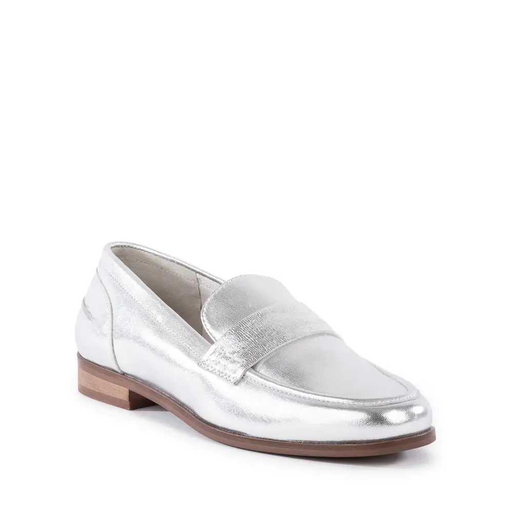 Seychelles Sooner Or Later Loafer In Silver 2