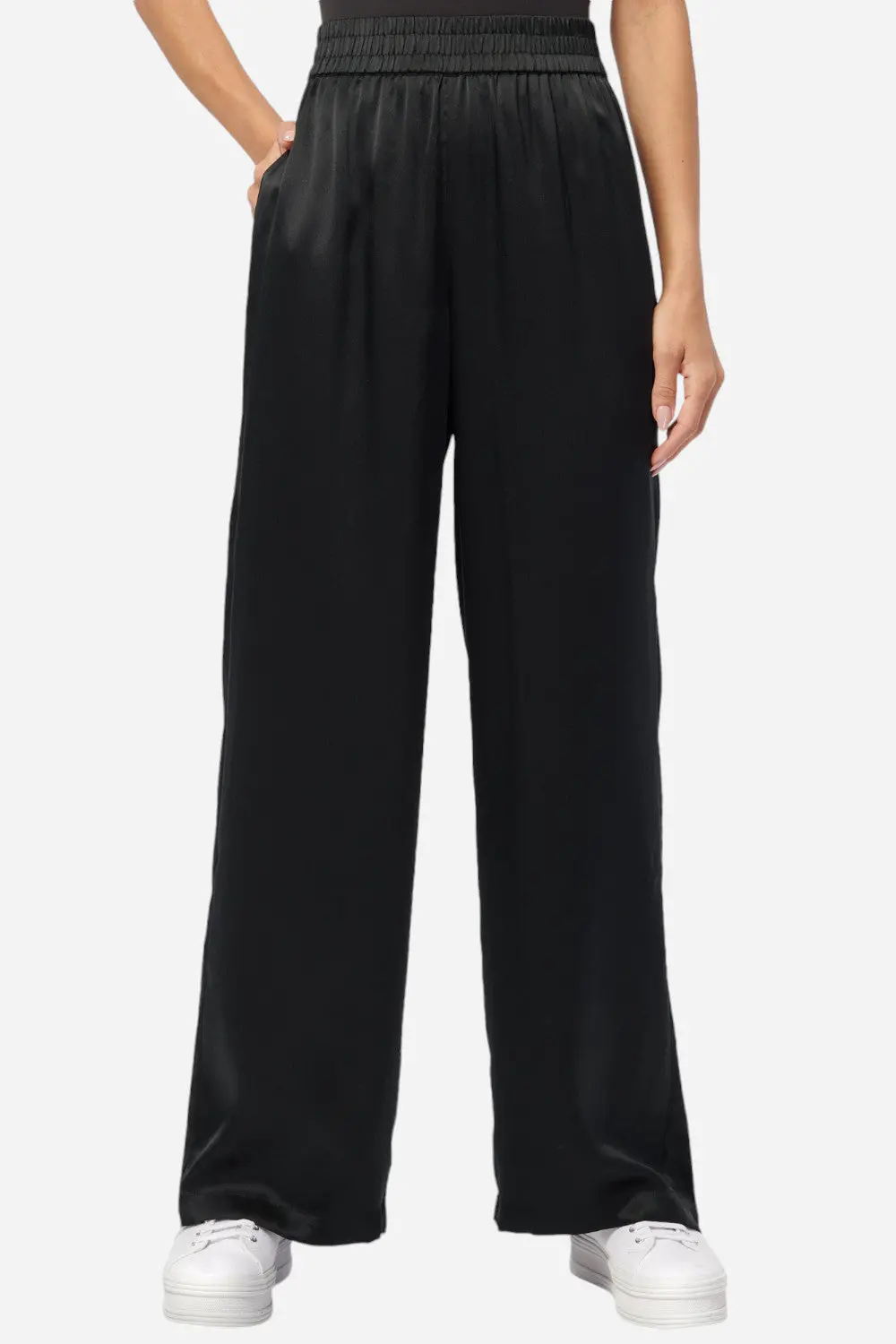 Cami Nyc Bleecker Pant In Solid Black 1
