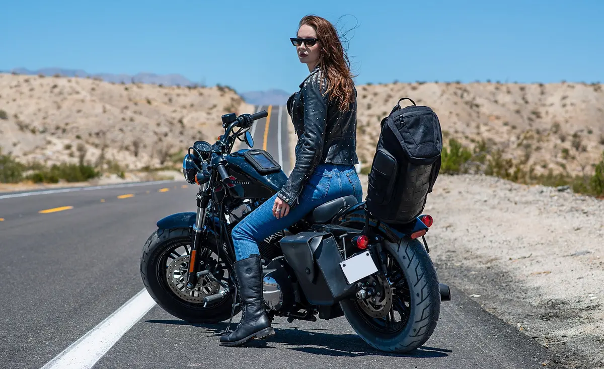 Viking Magnetic Motorcycle Cafe Racer Tank Bag 2