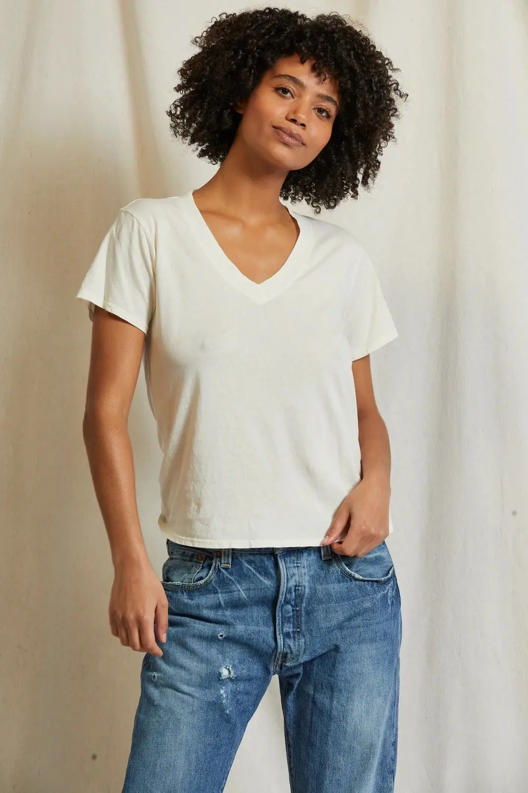Perfect White Tee Hendrix Short Sleeve Boxy V Neck Tee In Bright Ivory 3