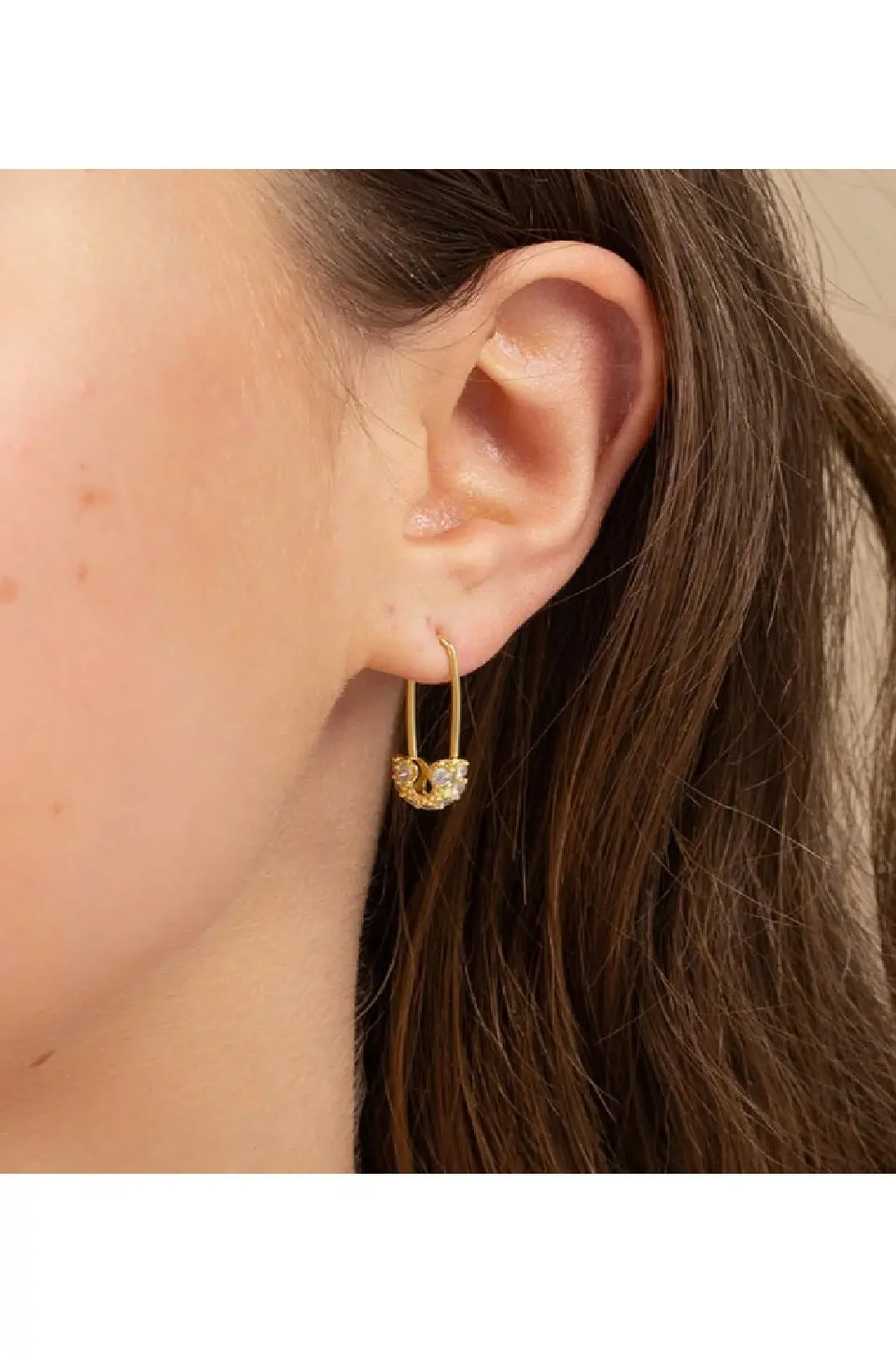 Safety Pin Gold 1