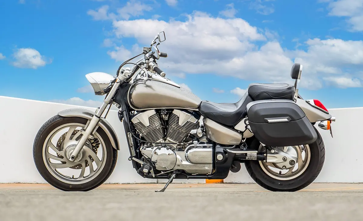 40L - Lamellar Raven Xl Honda Vtx 1800 C Leather Wrapped Hard Saddlebags 2