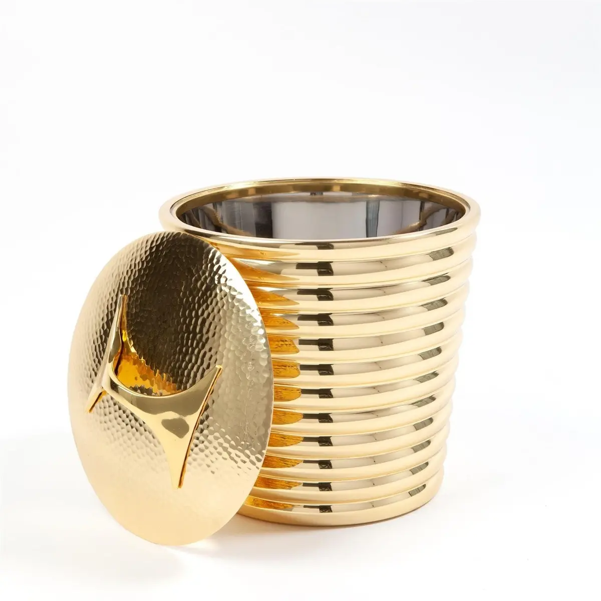 Beauty Ice Bucket In Gold 1