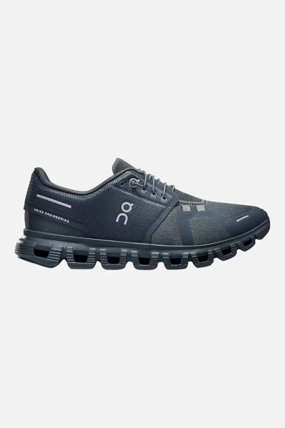 On Running Women's Cloud 6 In Navy & Stone 1