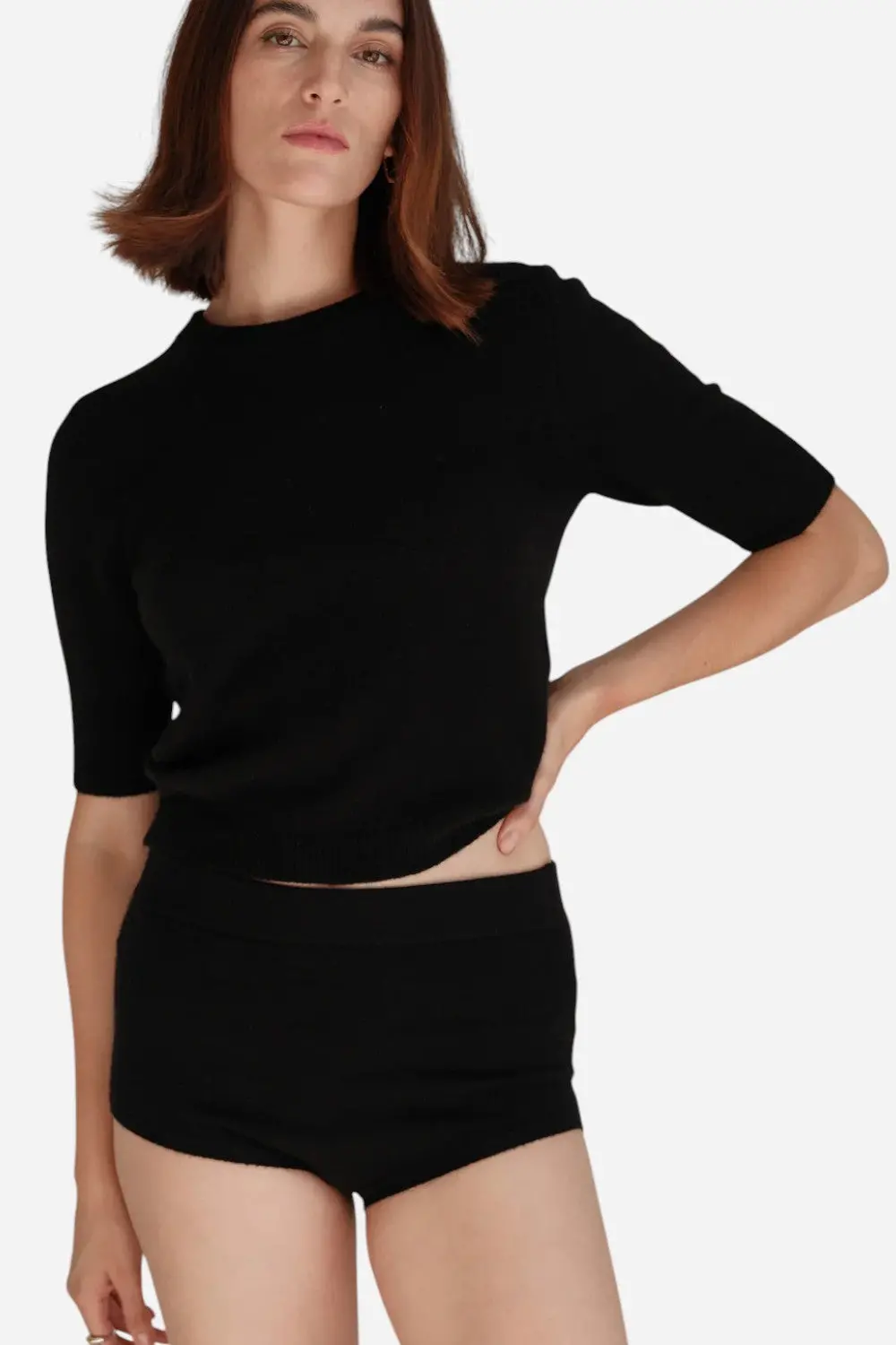 W. Cashmere Celina Short Sleeve Crewneck In Black 1