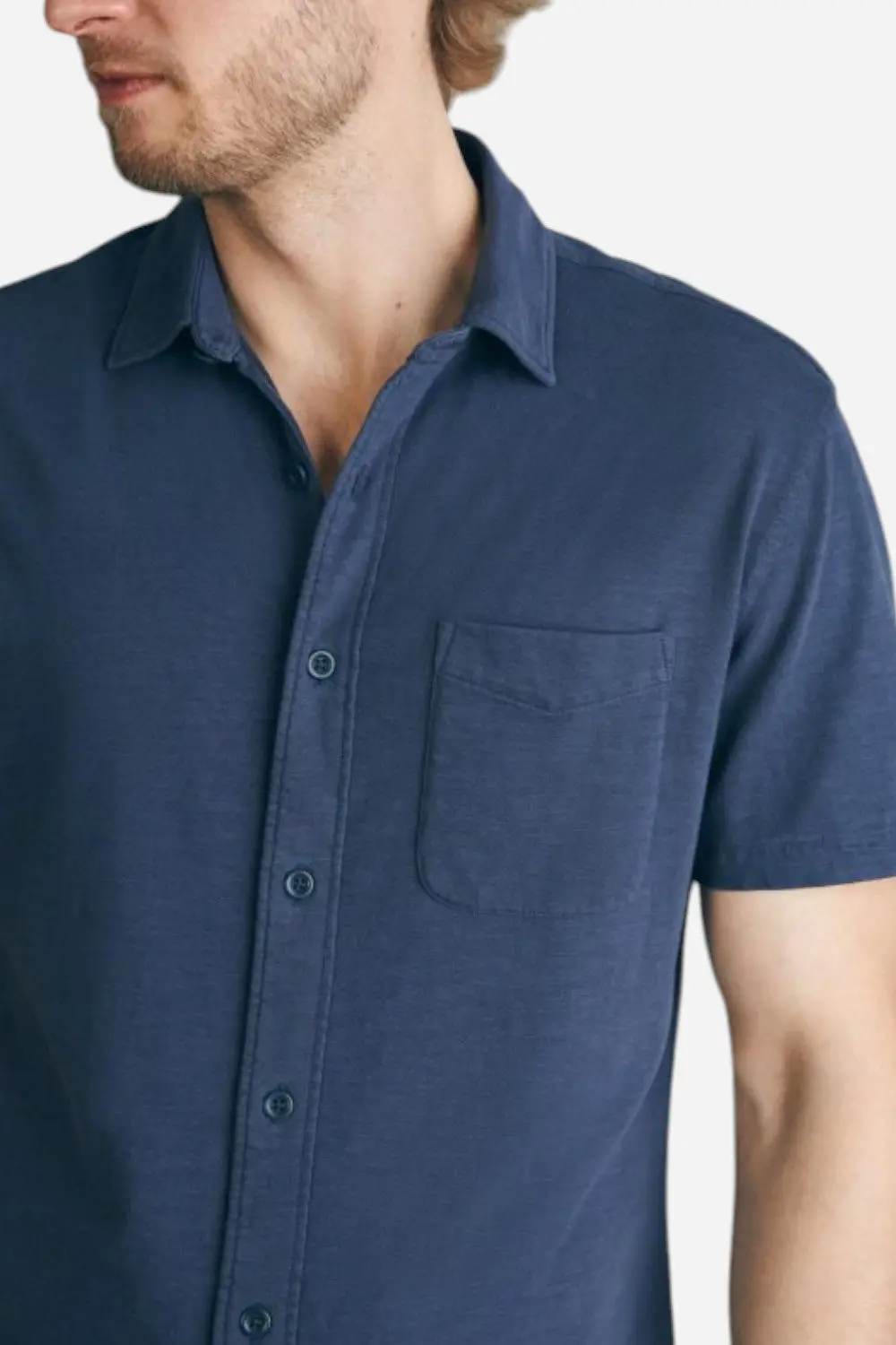 Faherty Short-Sleeve Sunwashed Knit Shirt (Single Pocket) In Dune Navy 2