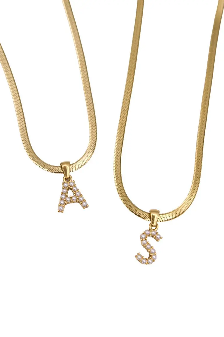 Farrah B Big Debut Pearl Initial Necklace - Letter H 1
