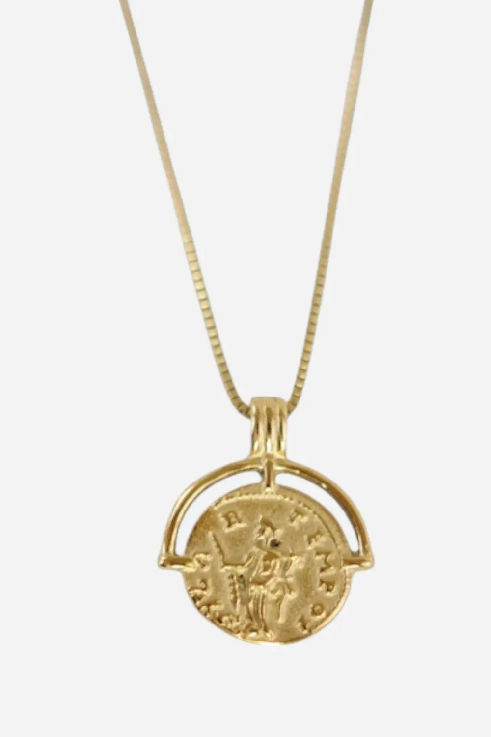 Farrah B When In Rome Necklace In Gold 1