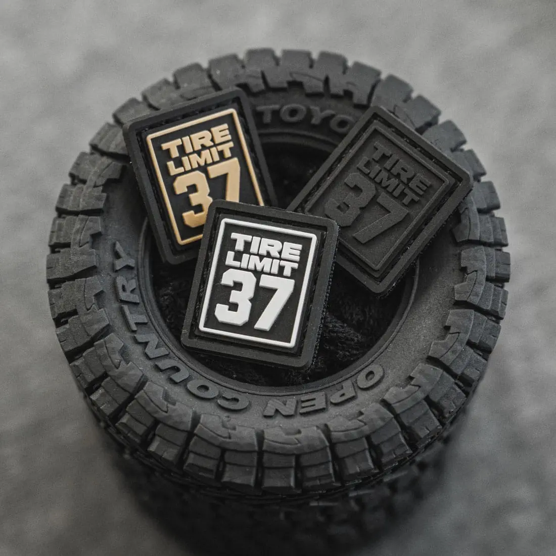 Fero Brand Patch + Tag Kit: Tire Size 37 1