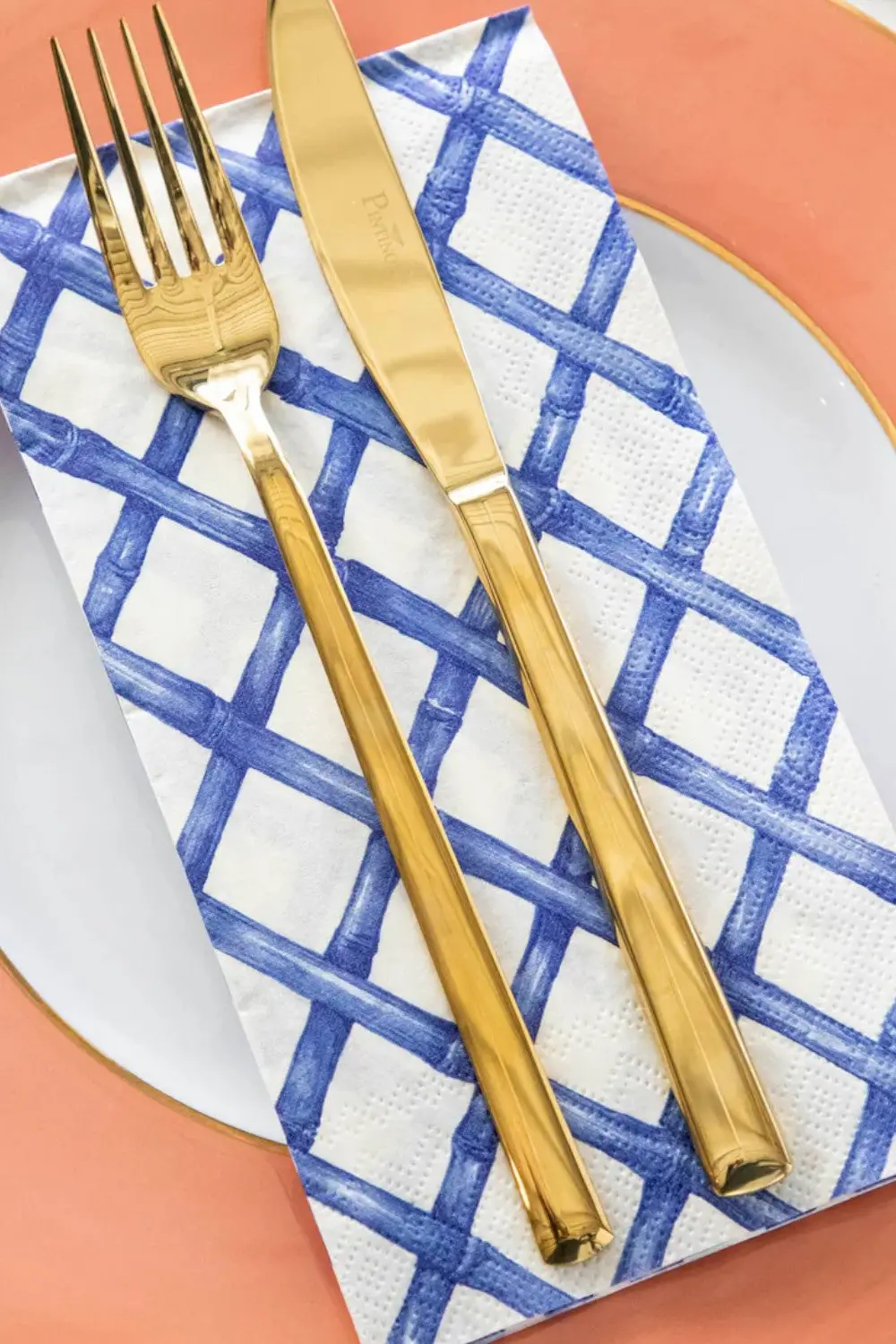 Hester & Cook Blue Lattice Guest Napkin 2