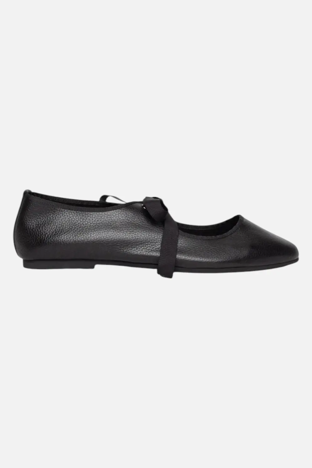 Intentionally Blank Valley Ballet Flat In Black 1