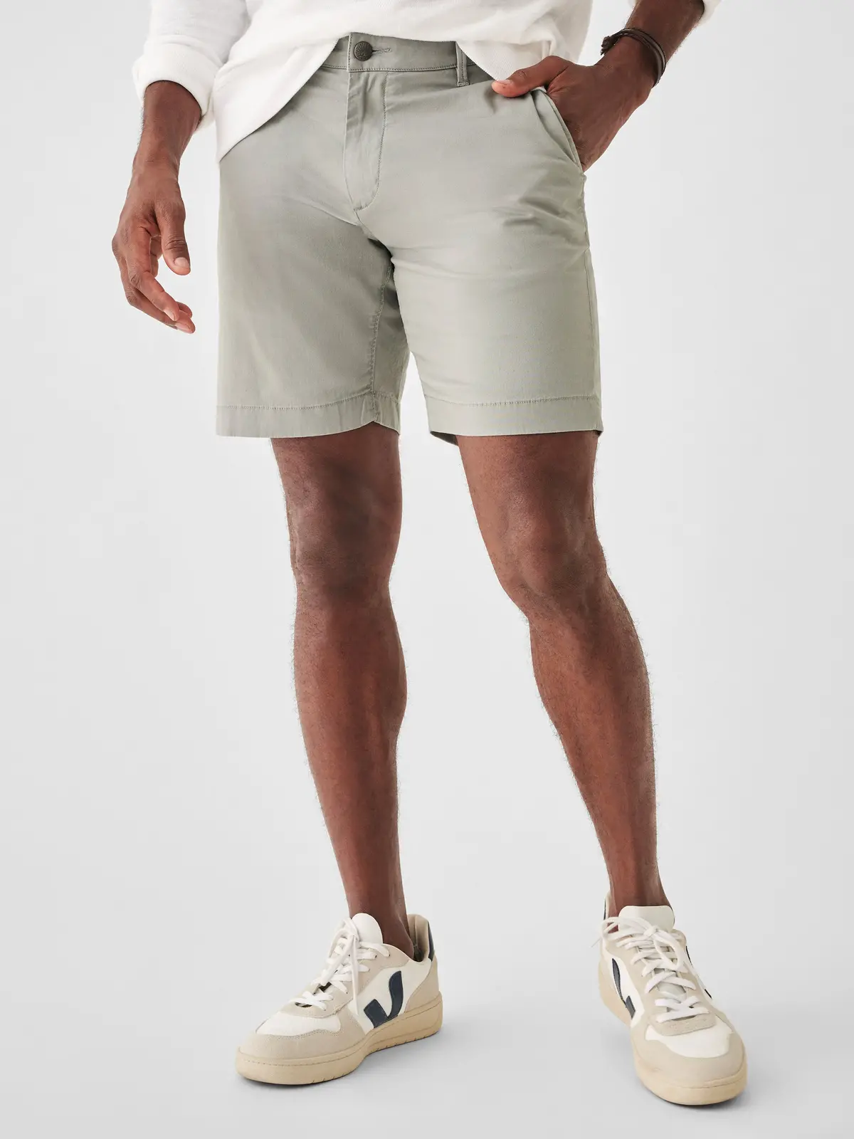 Faherty Island Life 8" Shorts In Fog Grey 1