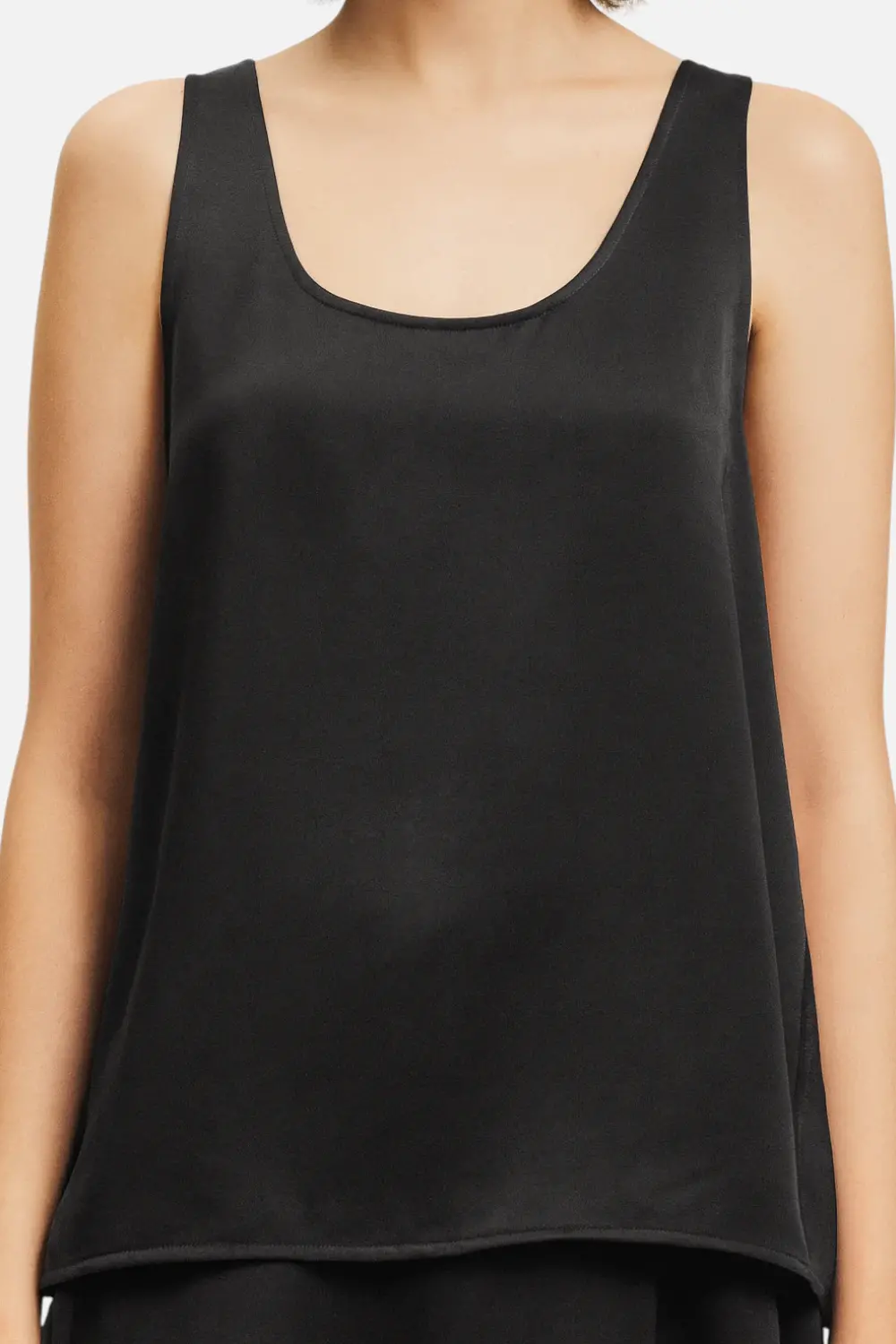 Saint Art Women's Isola Scoopneck Tank In Black 1
