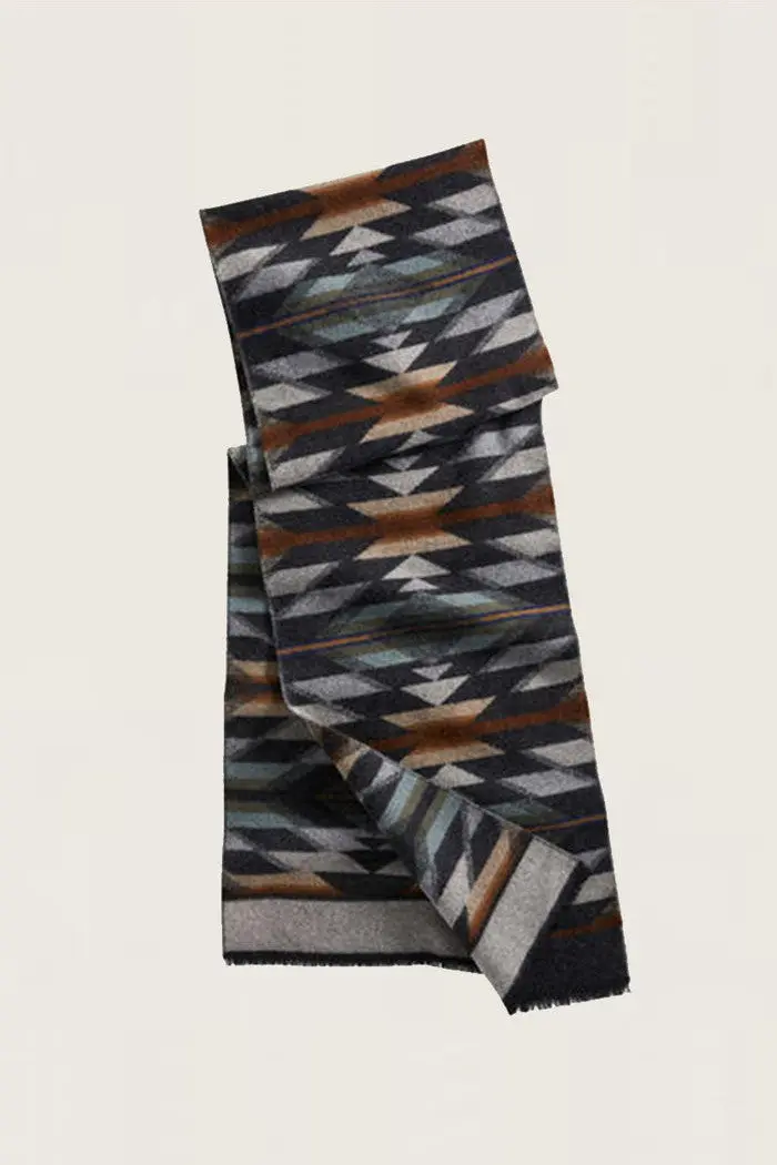Pendleton Woolen Mills Jacquard Scarf Wyeth In Trail Oxford 1