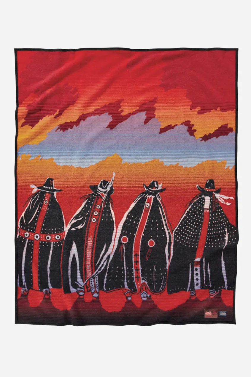 Pendleton Woolen Mills Legendary Collection Jacquard Robe In Rodeo Sisters 1