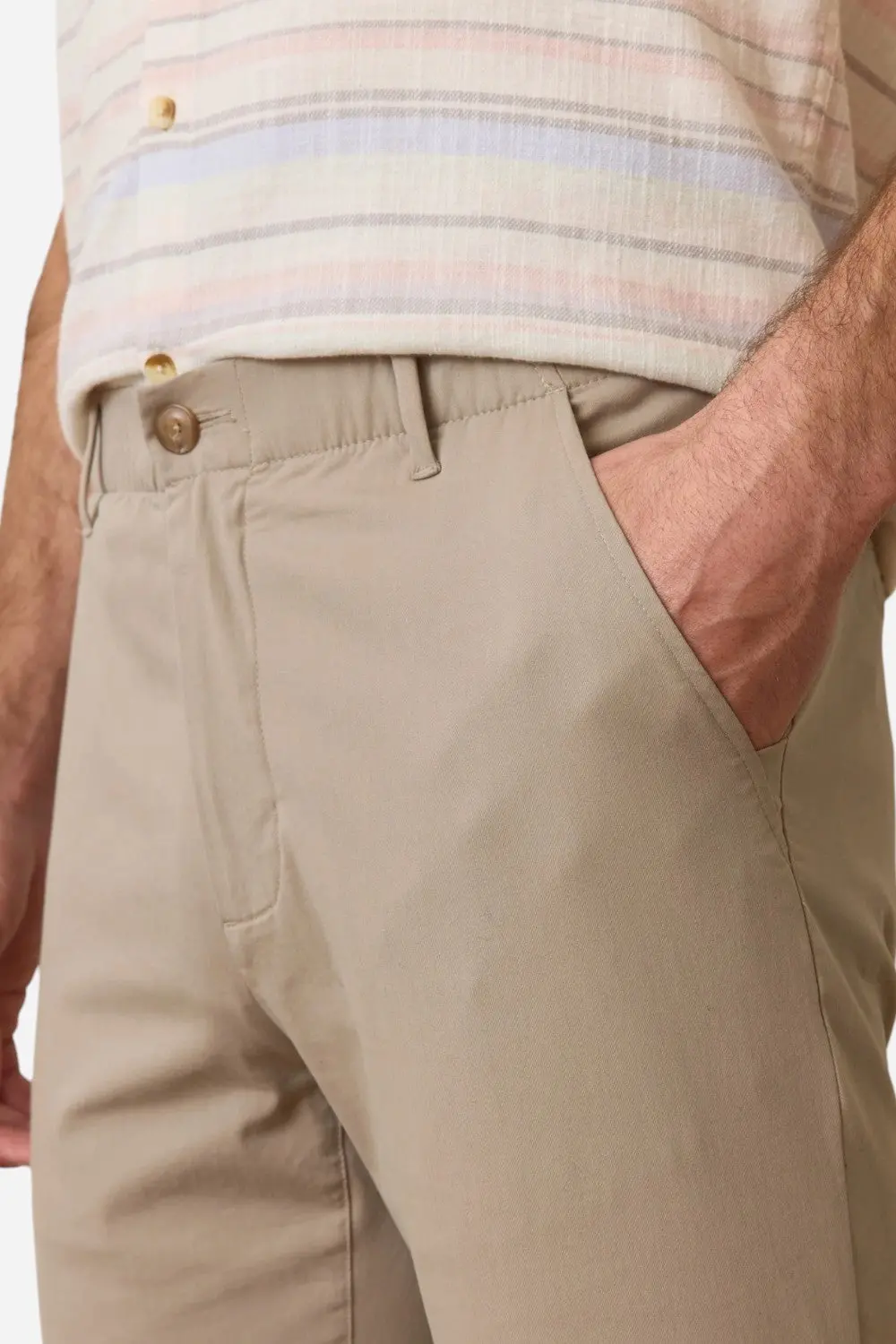 Marine Layer Saturday Breeze Chino In Vintage Khaki 4