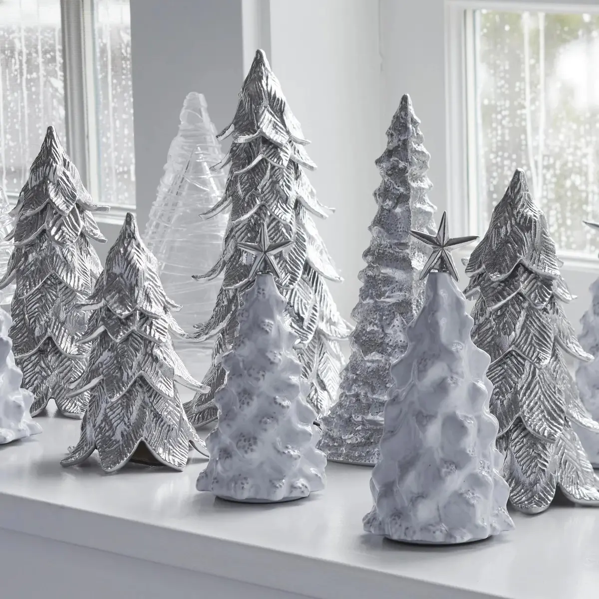 Mariposa Extra Large Evergreen Tree 2