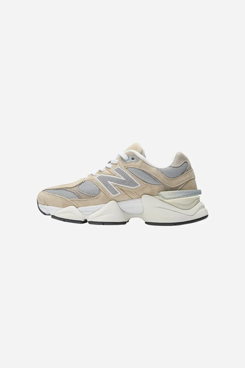 Unisex New Balance 9060 In Beige & Grey 2
