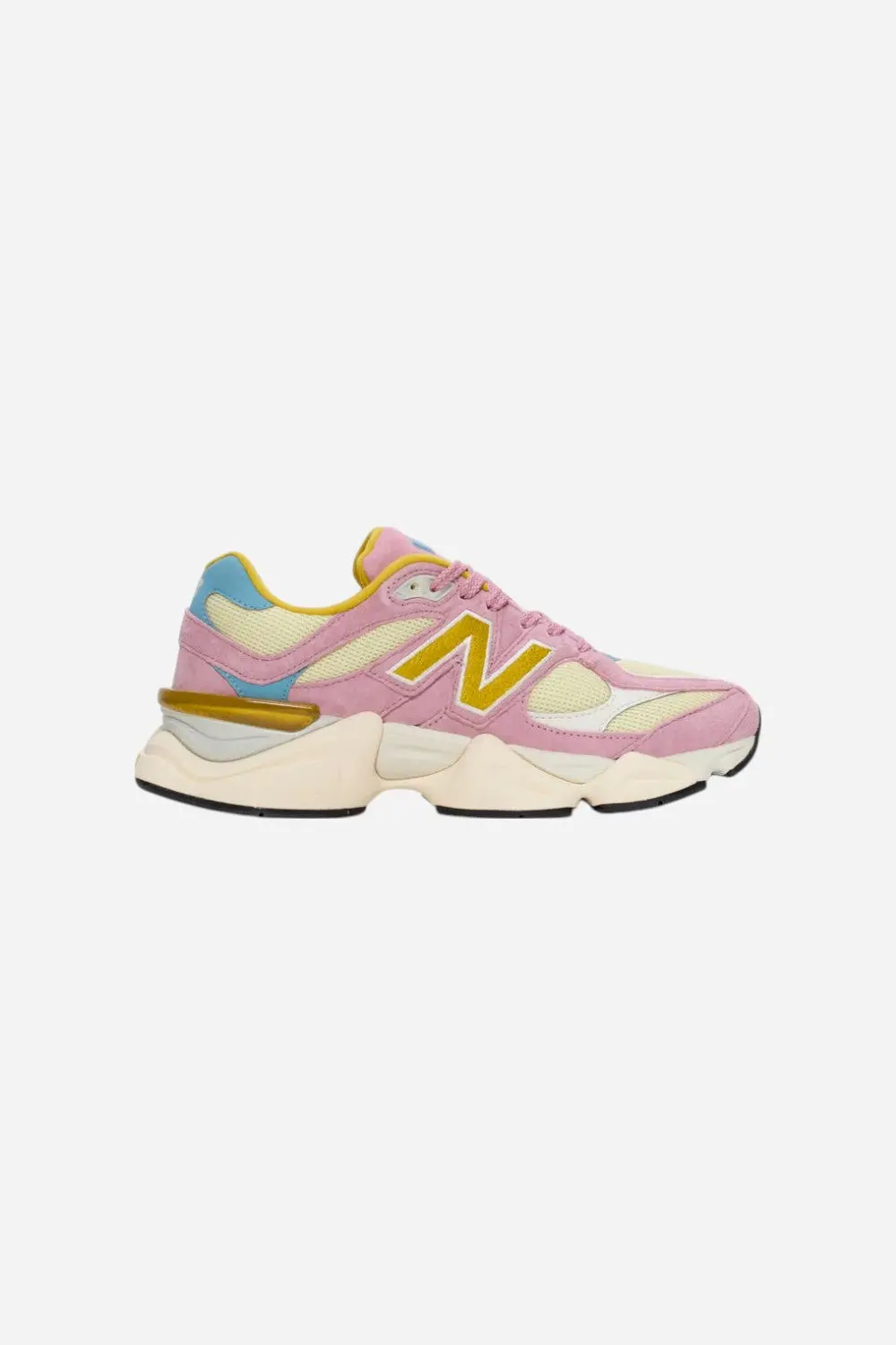 Women's New Balance 9060 In Pink Taffy 1