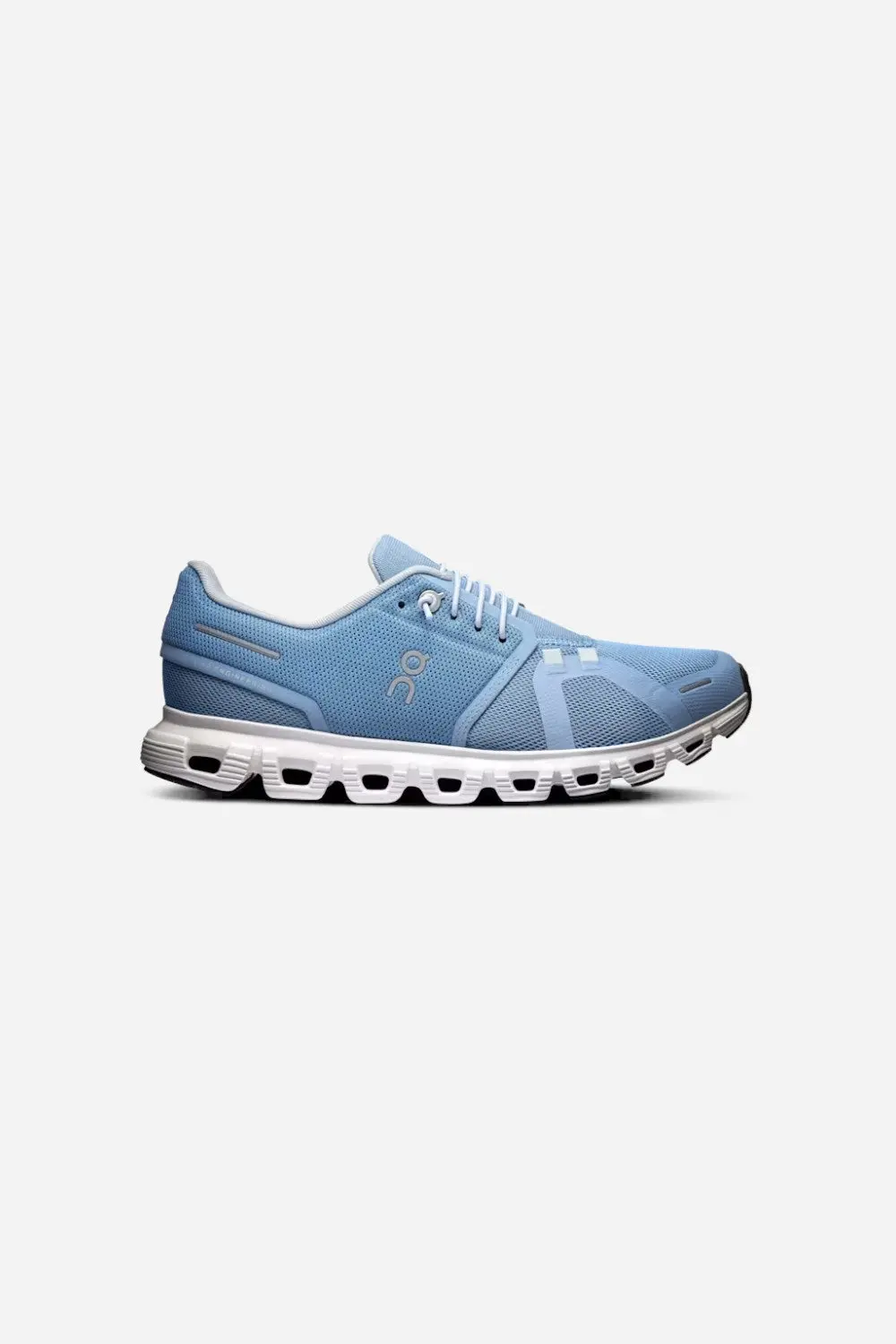 On Running Women's Cloud 6 In Chambray & White 1