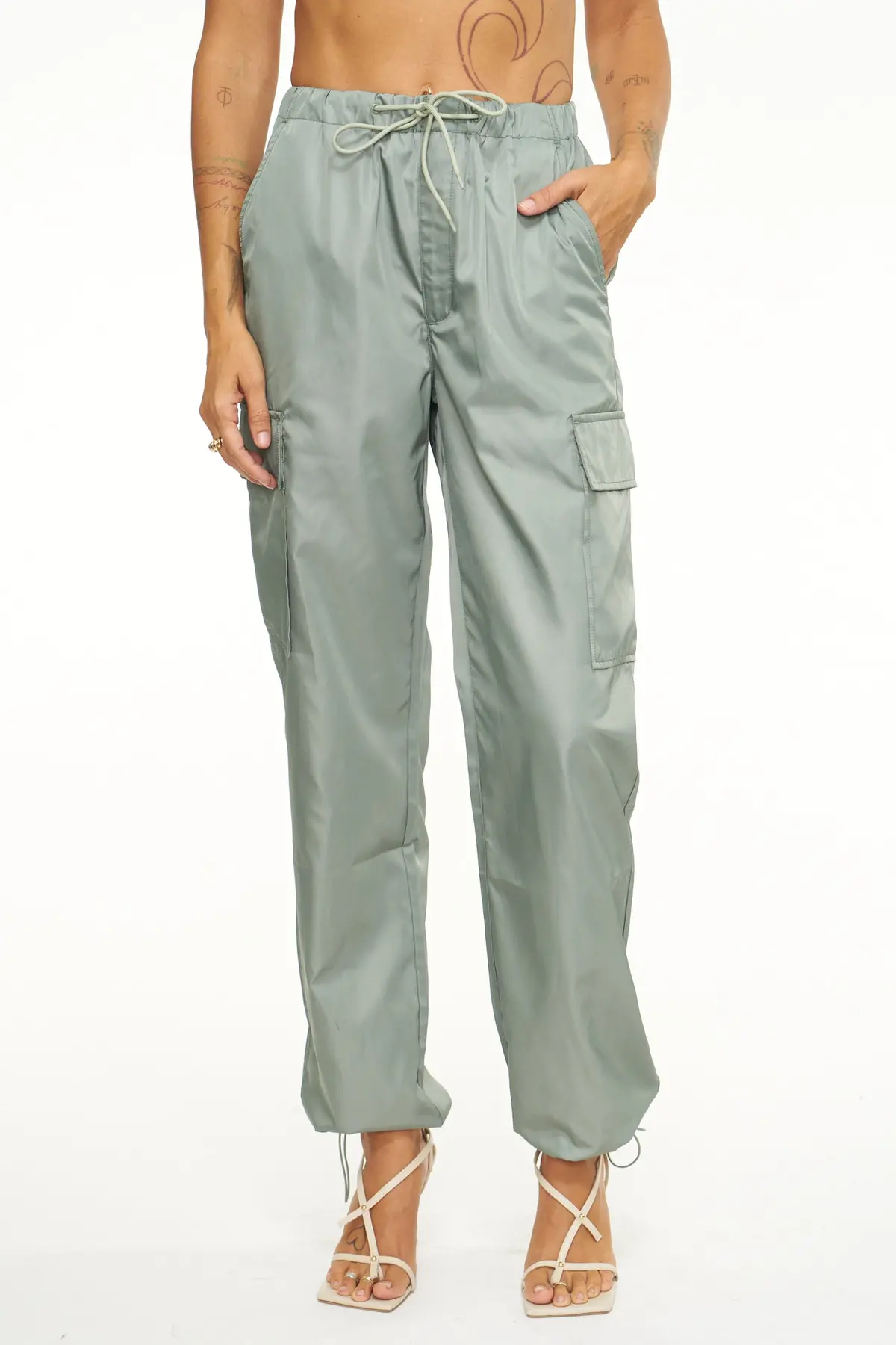 Pistola Jade Lightweight Cargo Trouser In Bluff 1