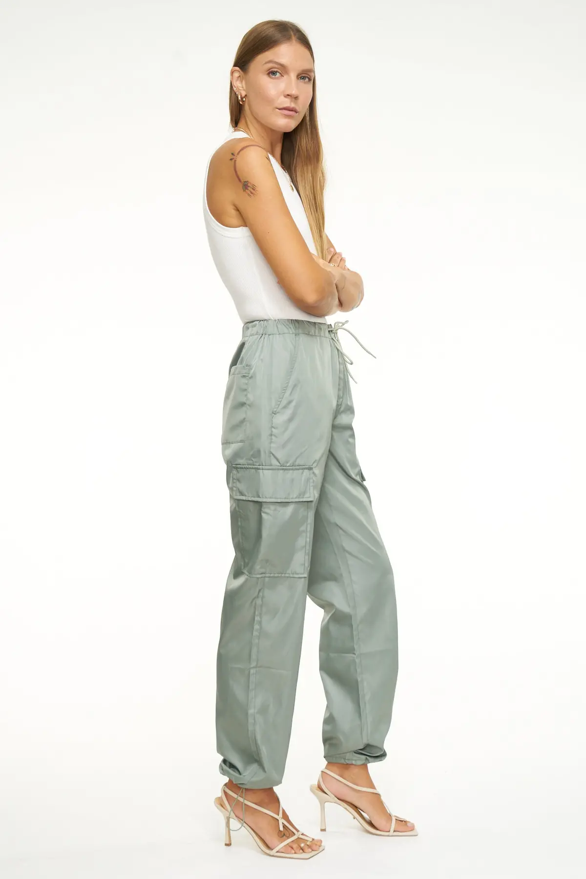 Pistola Jade Lightweight Cargo Trouser In Bluff 3