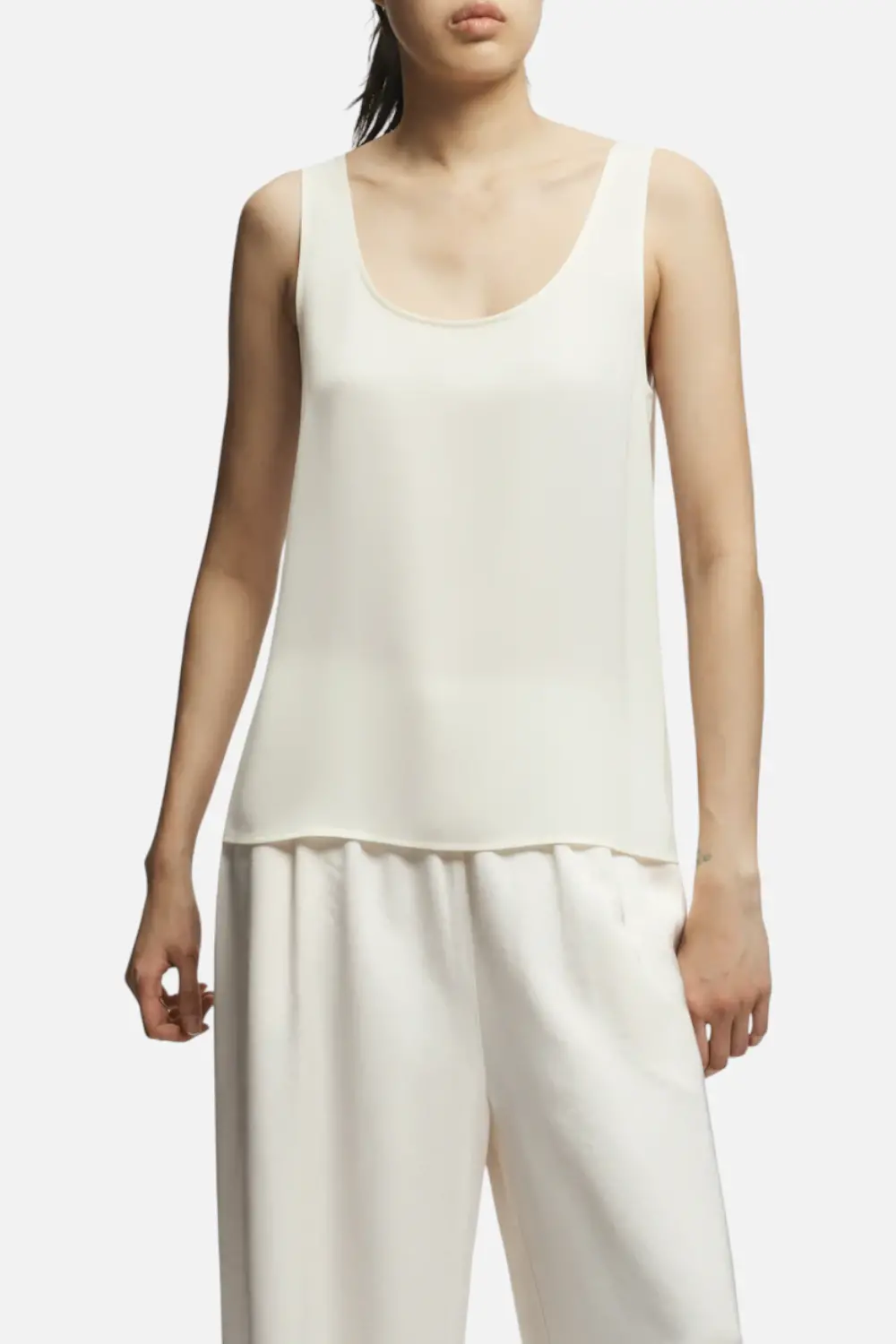 Saint Art Isola Scoopneck Tank In Ivory 1