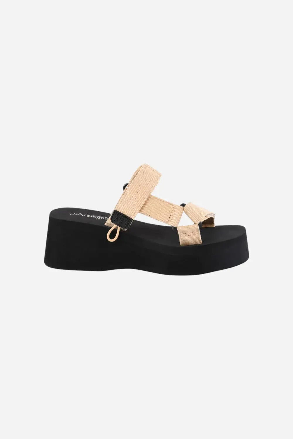 Seychelles Skip To Me Sandal In Beige 1