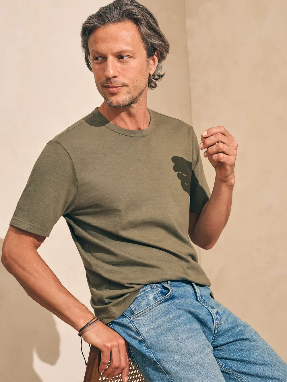 Faherty Sunwashed Tee In Olive 3