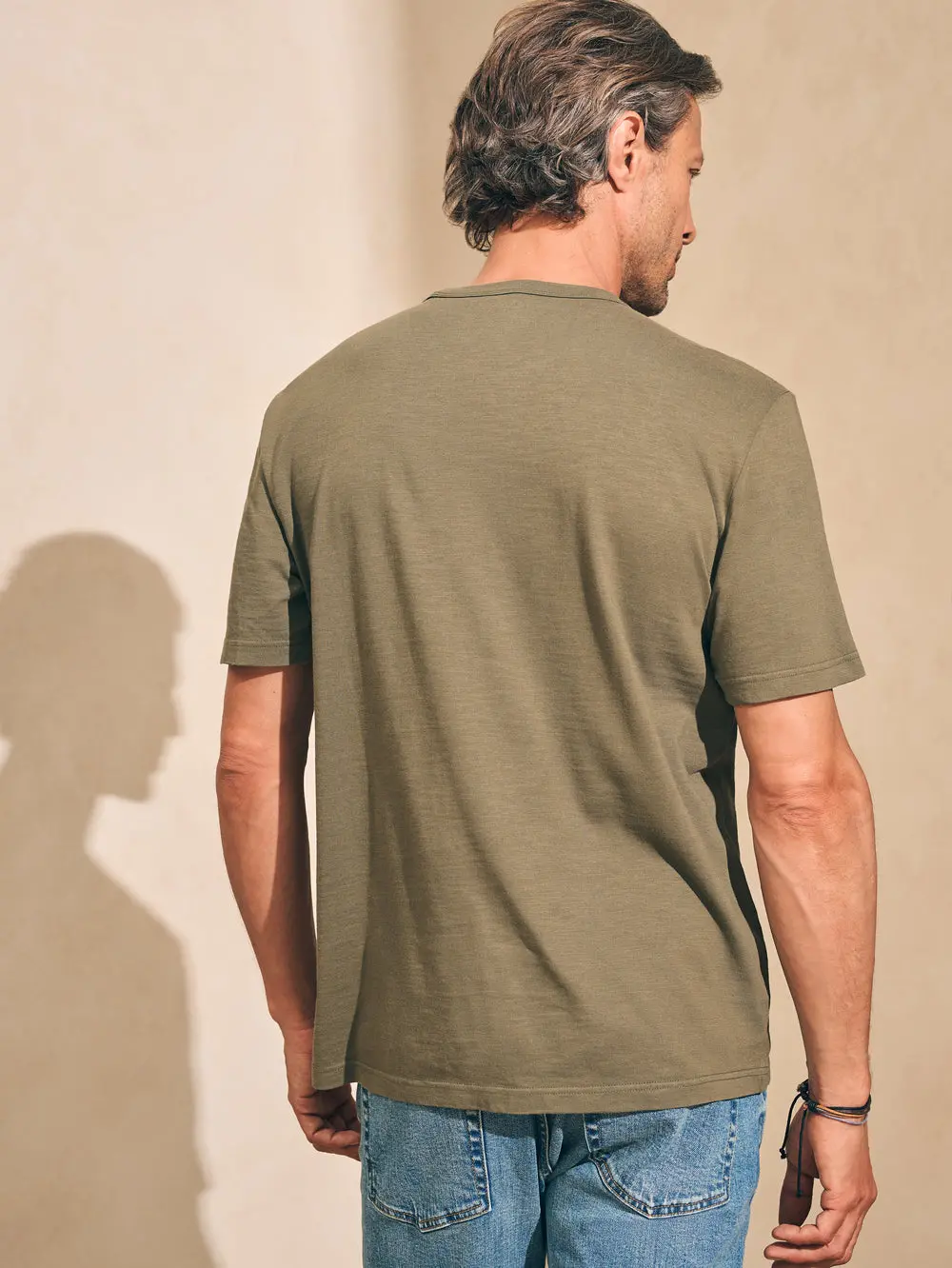 Faherty Sunwashed Tee In Olive 4