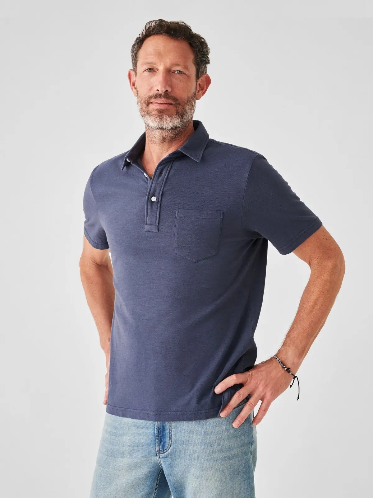 Faherty Sunwashed Tshirt Polo In Dune Navy 1