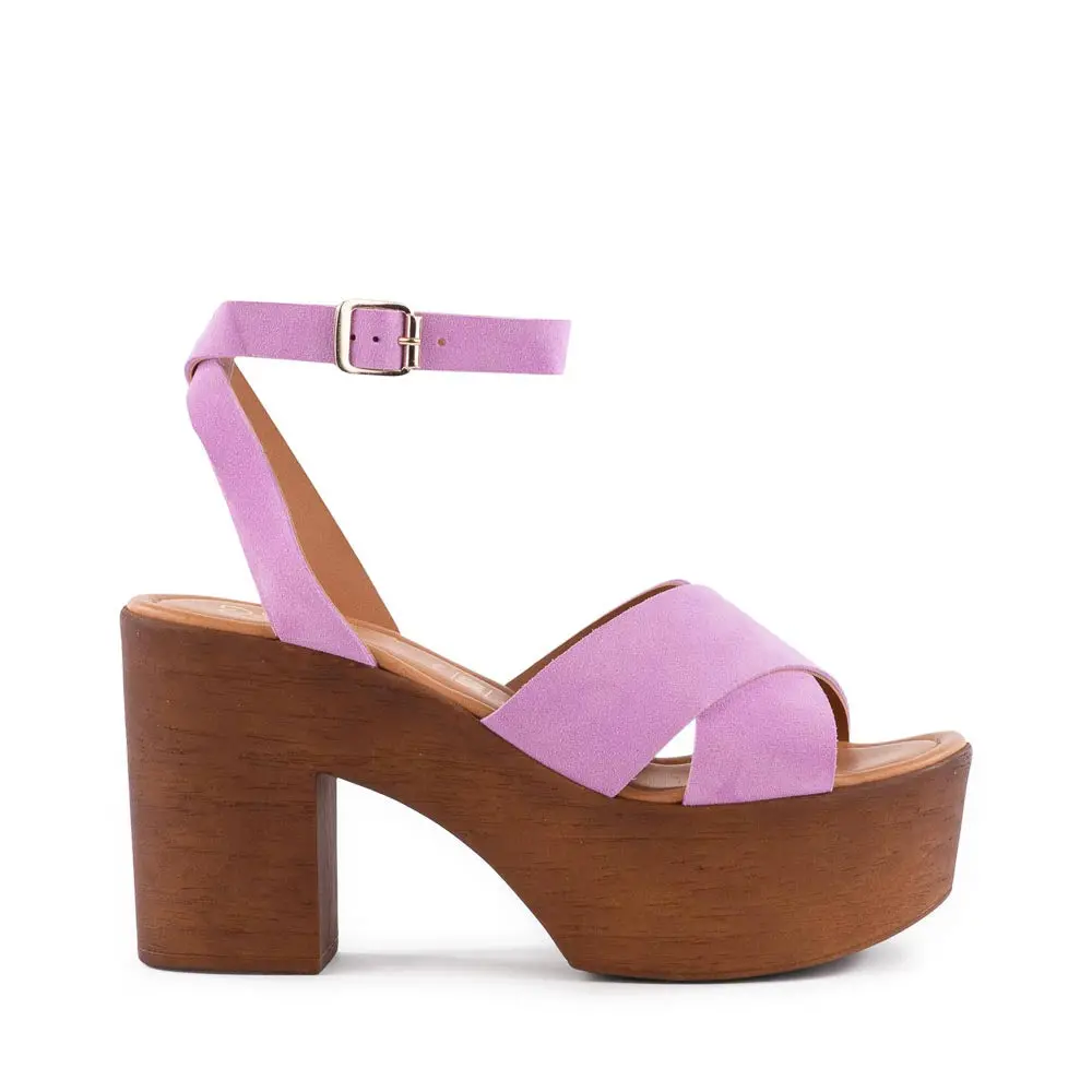 Seychelles Sweetener Sandal In Orchid Suede 1