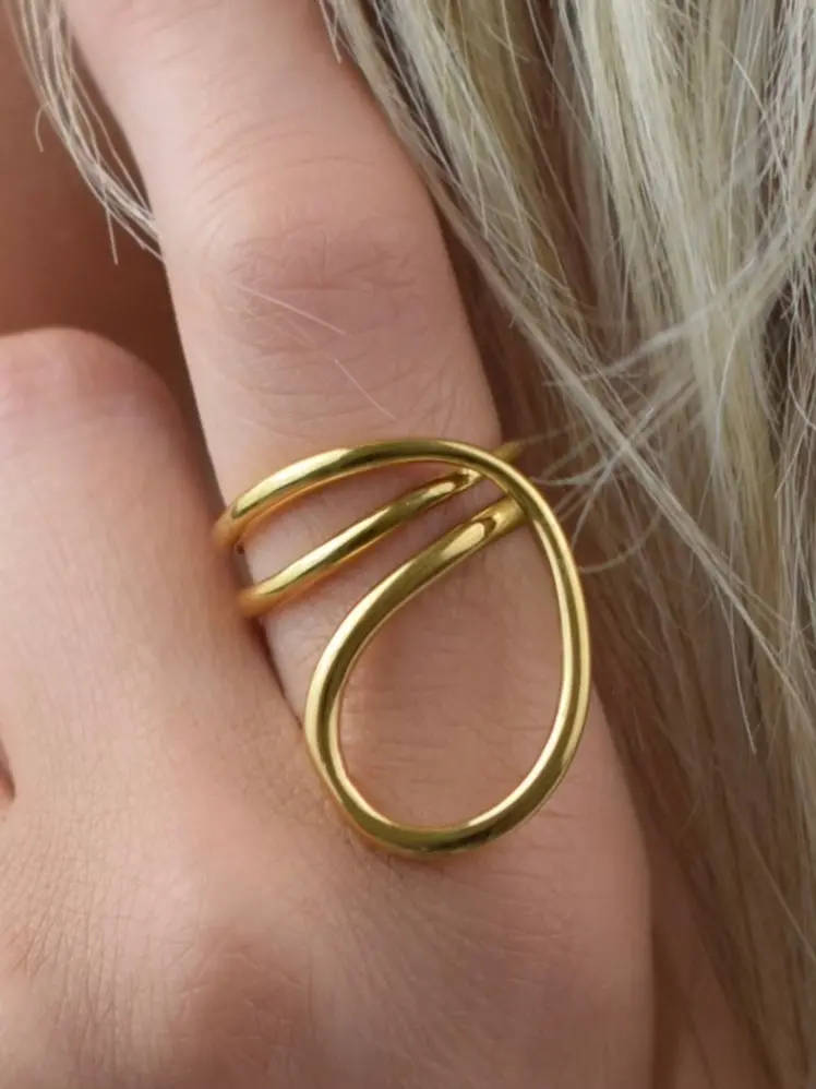 Farrah B Twists & Turns Ring In Gold - Size 7 2