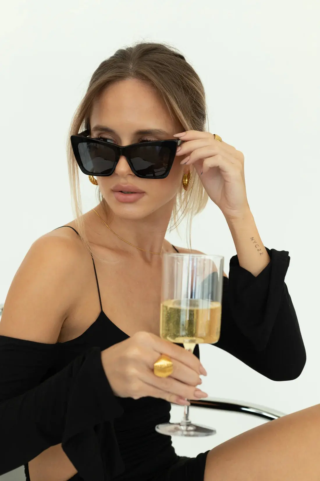 Eleventh Hour Hangover Sunglasses In Cocoa 2