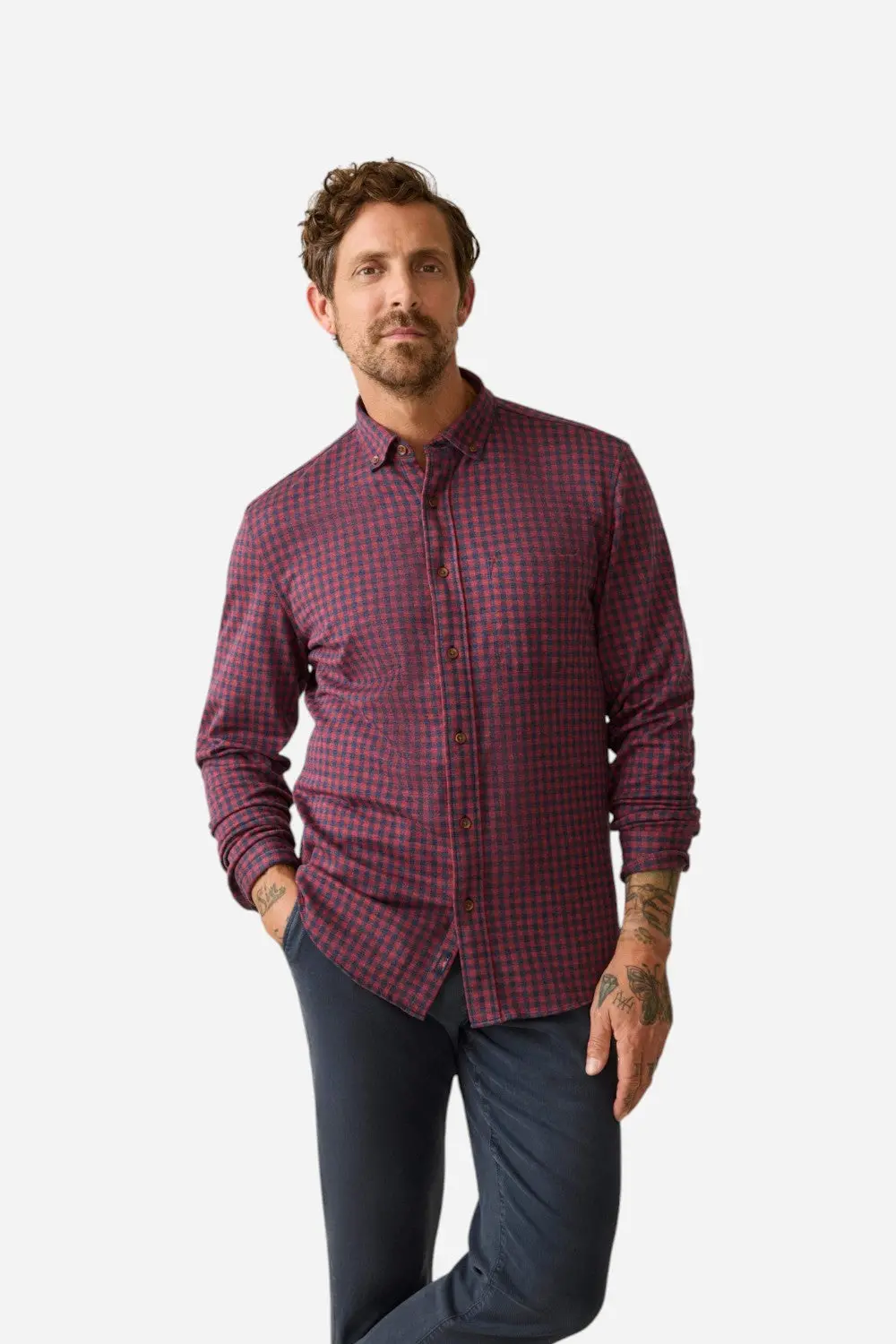 Faherty Coastline Knit Shirt In Navy Red Gingham 1