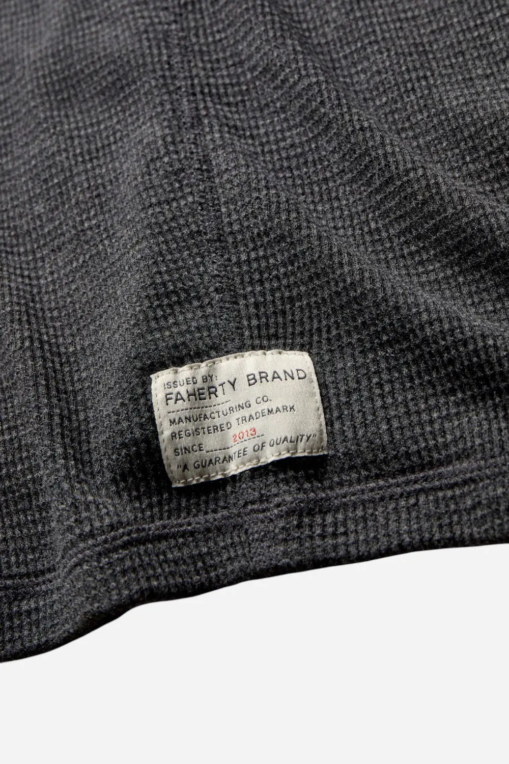 Faherty Long Sleeve Cloud Waffle Crew In Charcoal Heather 3