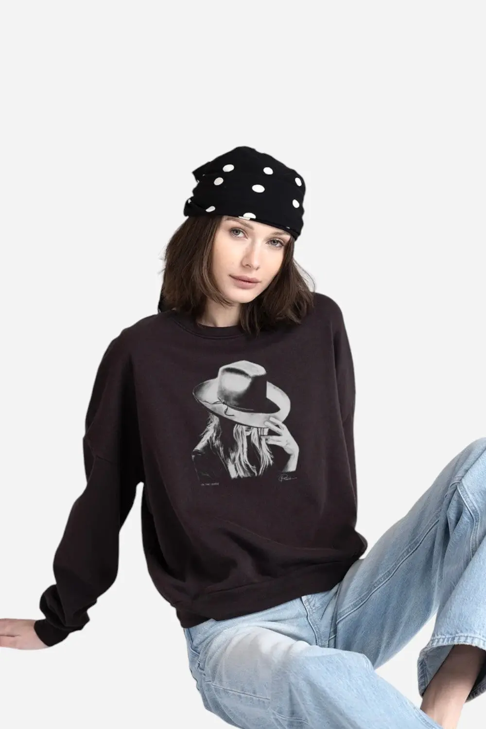 Cpress Studio On The Verge Cozy Sweatshirt In Worn Black 1