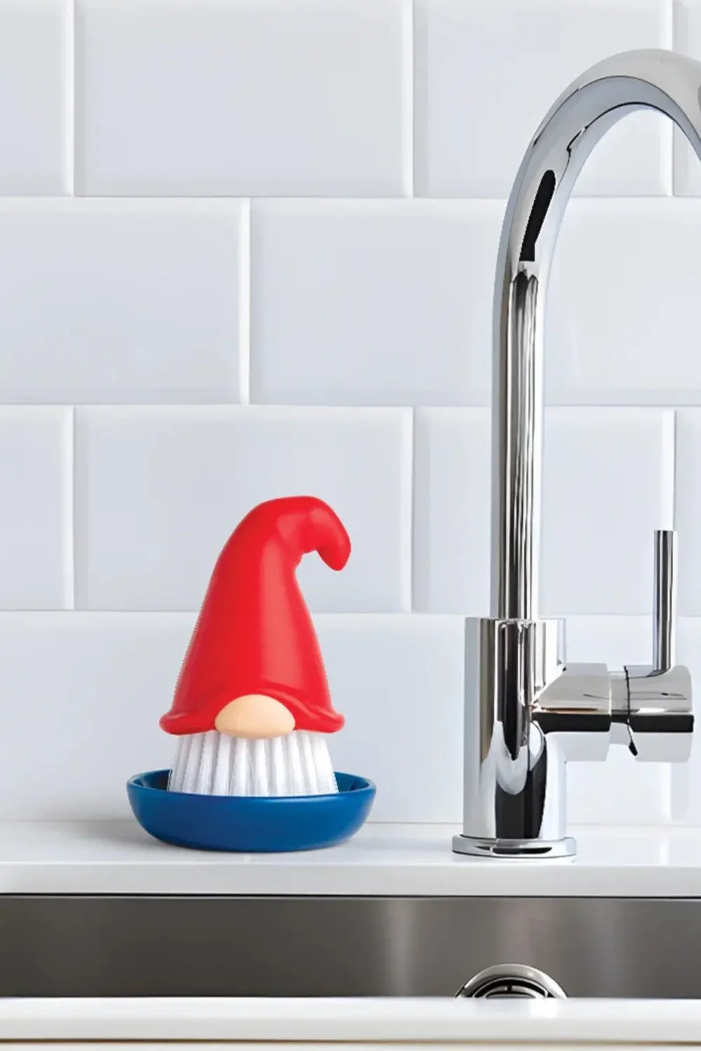 Ototo Beardy Dish Brush 2