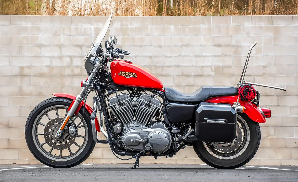 20L - Outlaw Quick-Mount Small Harley Sportster 1200 Low Xl1200l Painted Hard Saddlebags 2