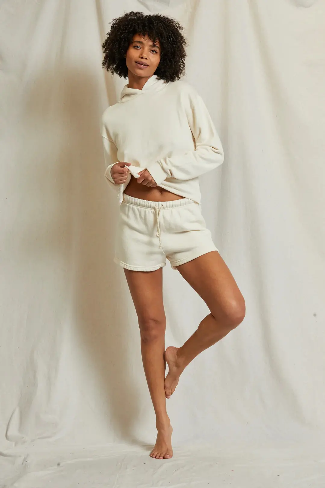 Perfect White Tee Aruba Fleece Sweatshorts In Bright Ivory 2