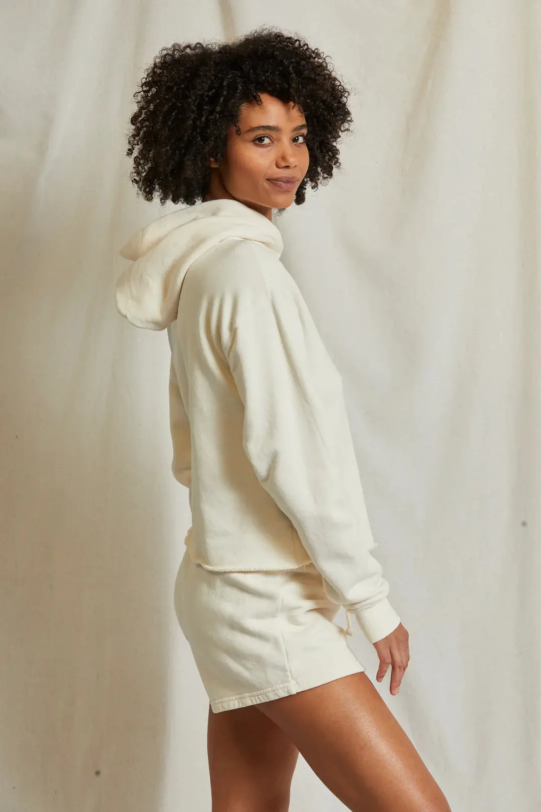 Perfect White Tee Aruba Fleece Sweatshorts In Bright Ivory 3