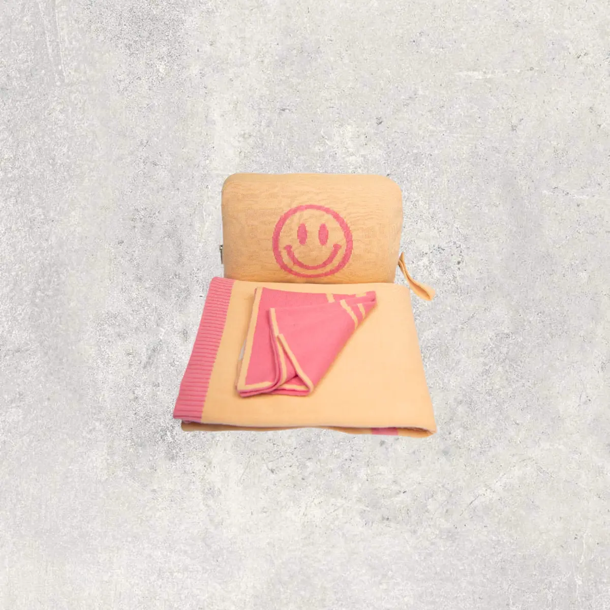 Smiley Clutter Pink/Yellow 1