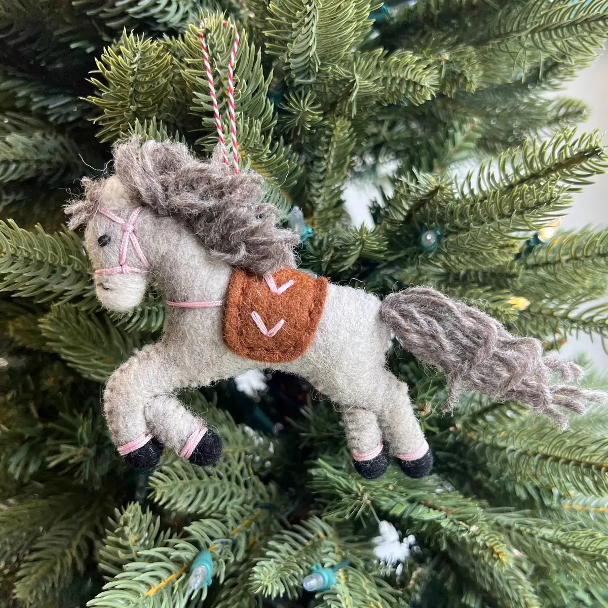 Prancing Pony Felt Ornament 1