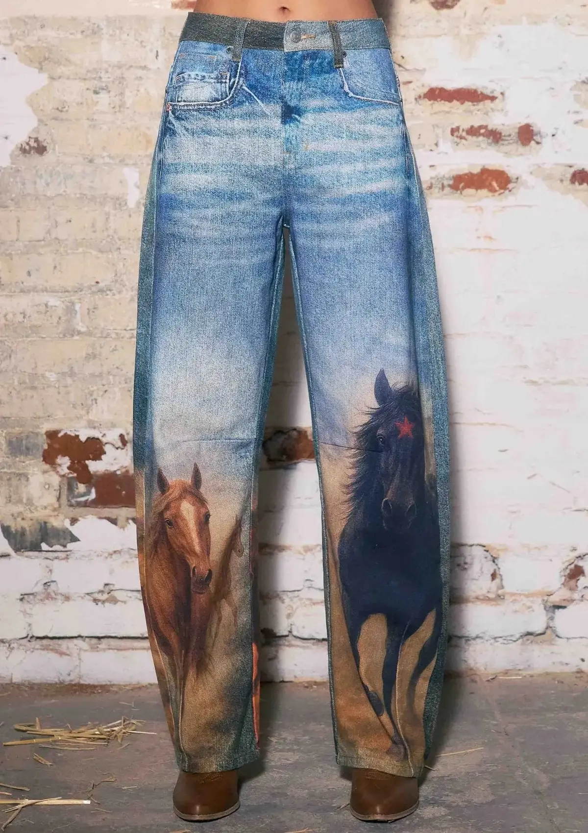 Run Free Horse Print Barrel Jeans 2