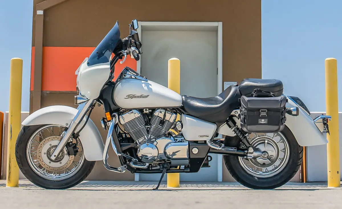 10L - Incognito Quick Mount Small Honda Shadow 750 Aero Solo Saddlebag (Left Only) 2