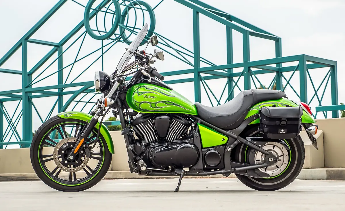 10L - Incognito Quick Mount Small Kawasaki Vulcan 900 Custom Vn900c Solo Saddlebag (Left Only) 2