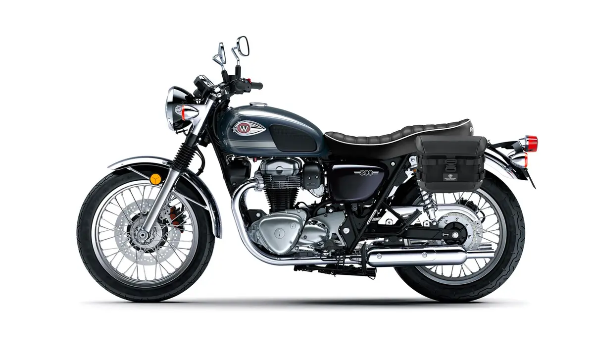 10L - Incognito Quick Mount Small Kawasaki W800/ Street/ Cafe Solo Saddlebag (Left Only) 2