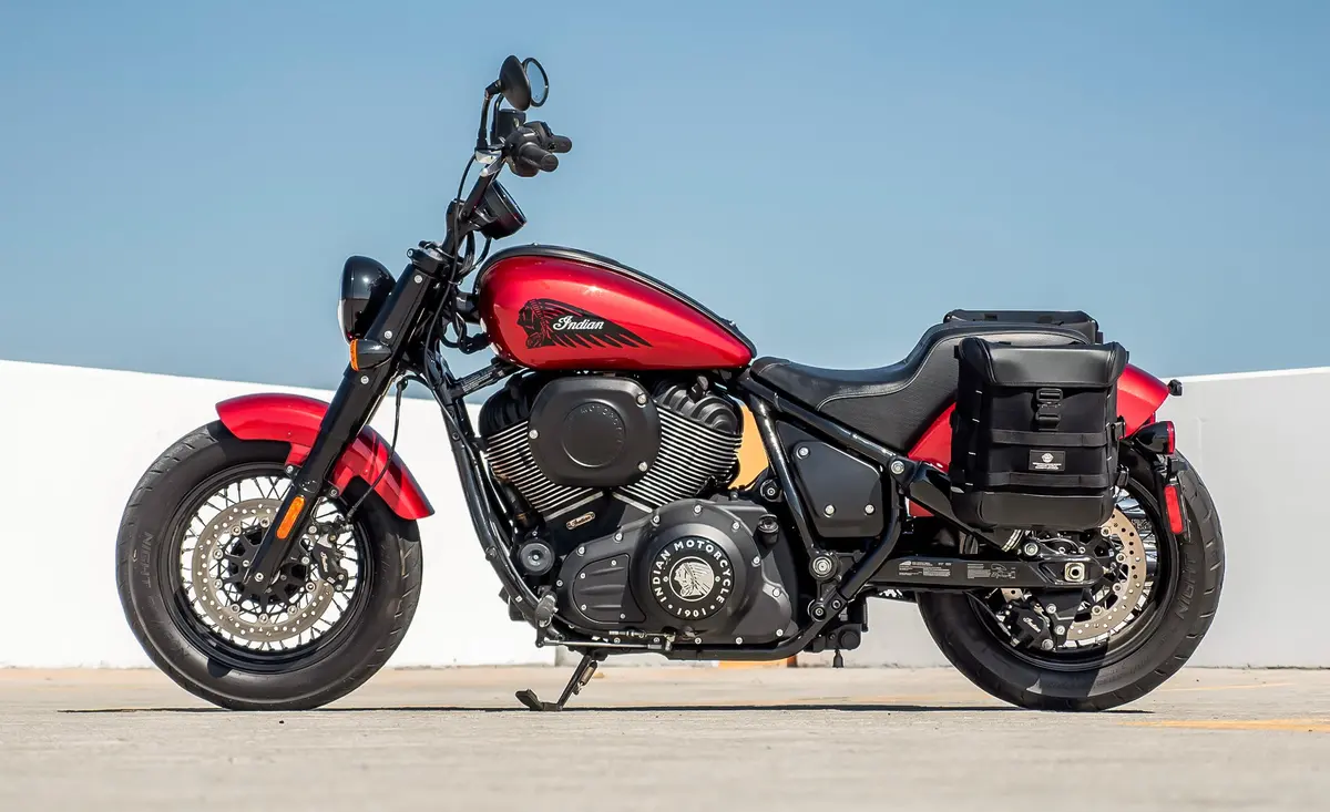 15L - Incognito Quick Mount Medium Indian Chief Bobber Solo Saddlebag (Left Only) 2