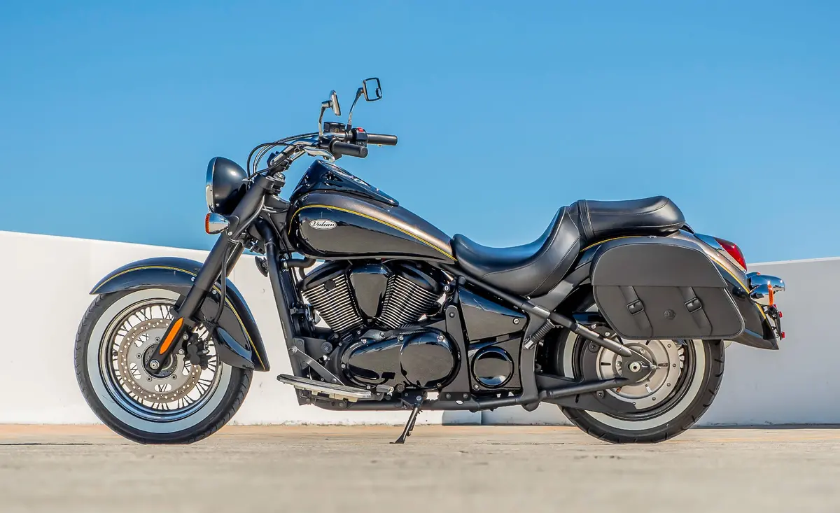 28L - Baelor Medium Quick Mount Kawasaki Vulcan 900 Classic Vn900 Motorcycle Saddlebags 2