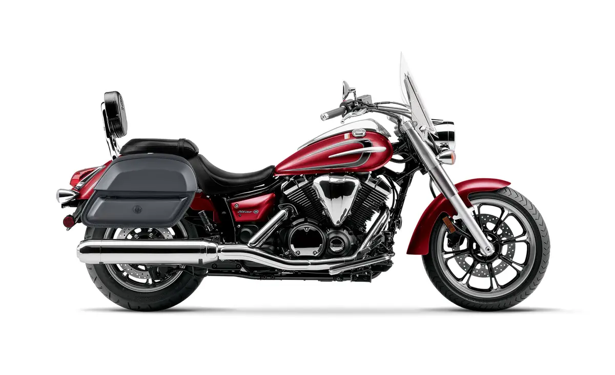 28L - Pantheon Medium Hard Mount Yamaha V Star 950 Tourer Leather Motorcycle Saddlebags 2